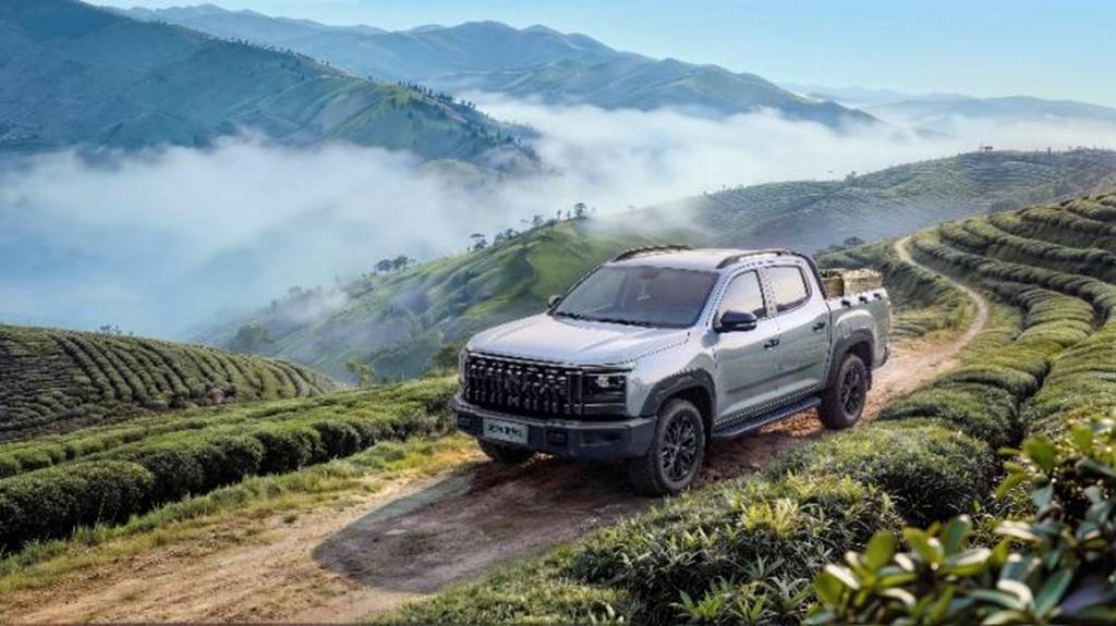 两品牌六车齐发，海内外双线破万，上汽大通3月热销27,085辆，同比大涨32% - 第3张