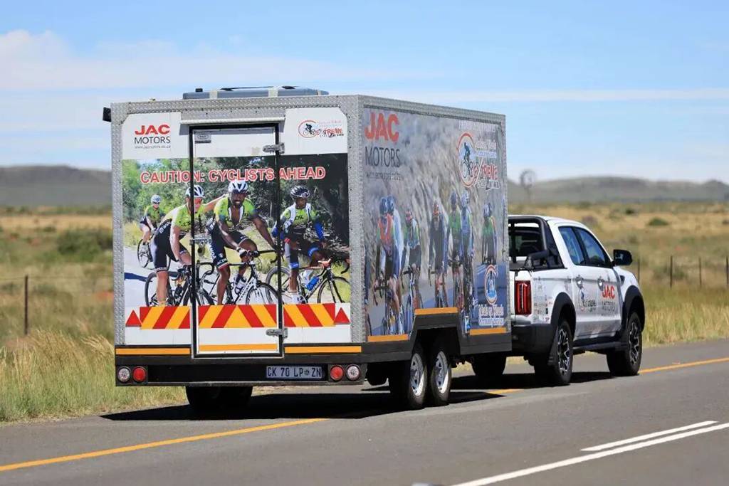 以车为媒 传递温暖——JAC 连续三年护航南非 “极限骑行・抗击饥饿”公益活动 - 第3张 - 提加商用车网 以车为媒 传递温暖——JAC 连续三年护航南非 “极限骑行・抗击饥饿”公益活动 - 第3张