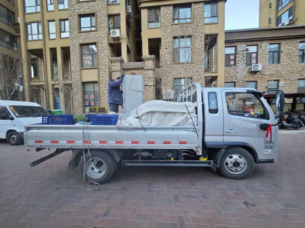 动力足、装载强！领航S1气刹小卡：陈师傅货运路上的新搭档 - 第3张