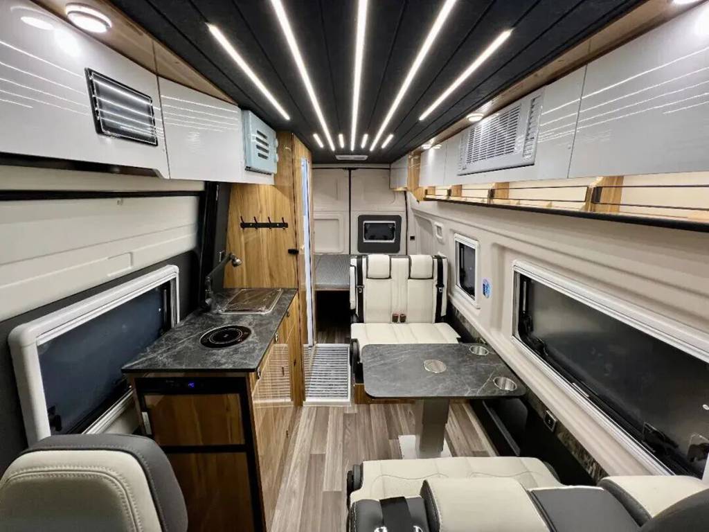 为一锅“莫氏鸡煲”出发，在星空下安家 - 第3张