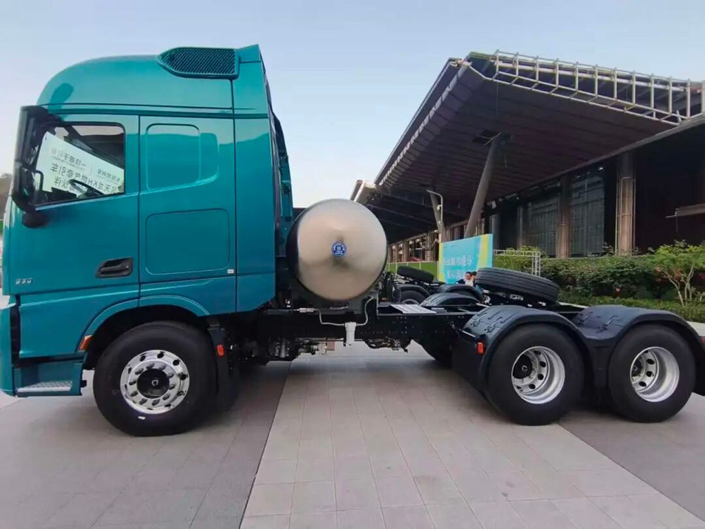 硬核双车亮相堰马!东风商用车两大主力车型领跑物流运输新赛道 - 第6张 - 提加商用车网 硬核双车亮相堰马!东风商用车两大主力车型领跑物流运输新赛道 - 第6张