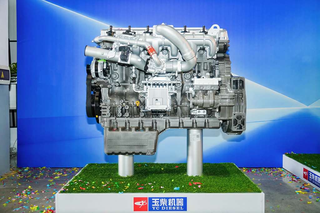 玉柴发布K-POWER五维技术品牌和多款新产品——重奖科技创新9330万元 - 第4张 - 提加商用车网 玉柴发布K-POWER五维技术品牌和多款新产品——重奖科技创新9330万元 - 第4张