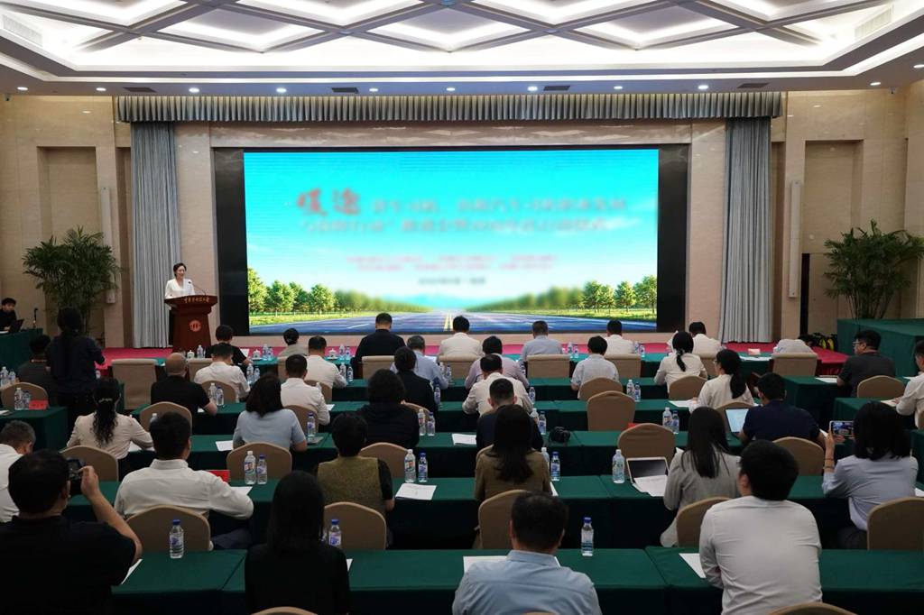 2026“暖途”再出发！东风商用车温暖同行，护航卡友前行之路 - 第1张