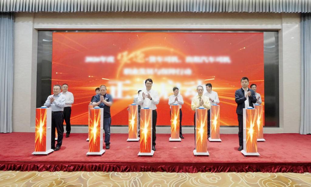 2026“暖途”再出发！东风商用车温暖同行，护航卡友前行之路 - 第2张
