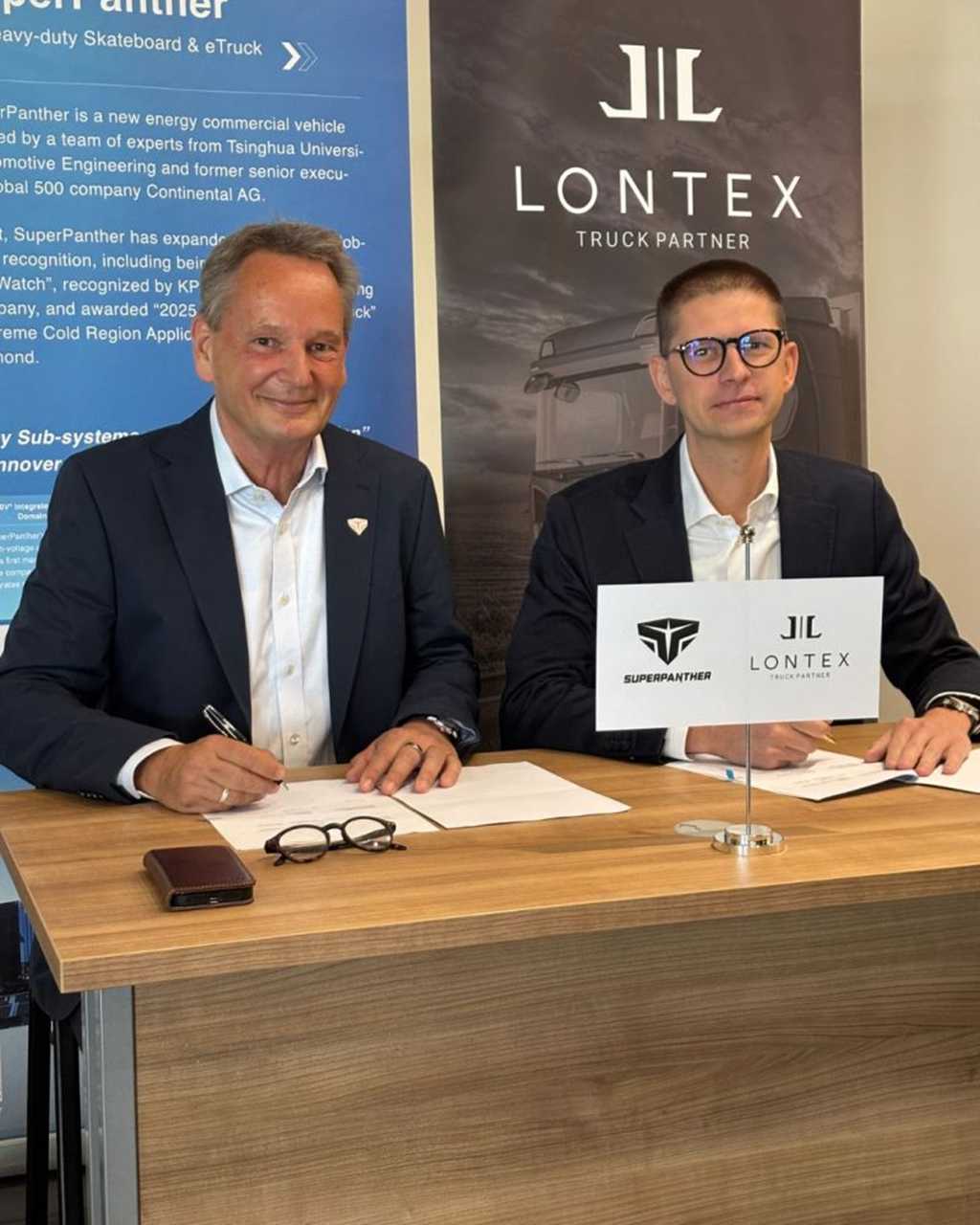 速豹与波兰运输科技集团 LONTEX 达成战略合作 - 第1张