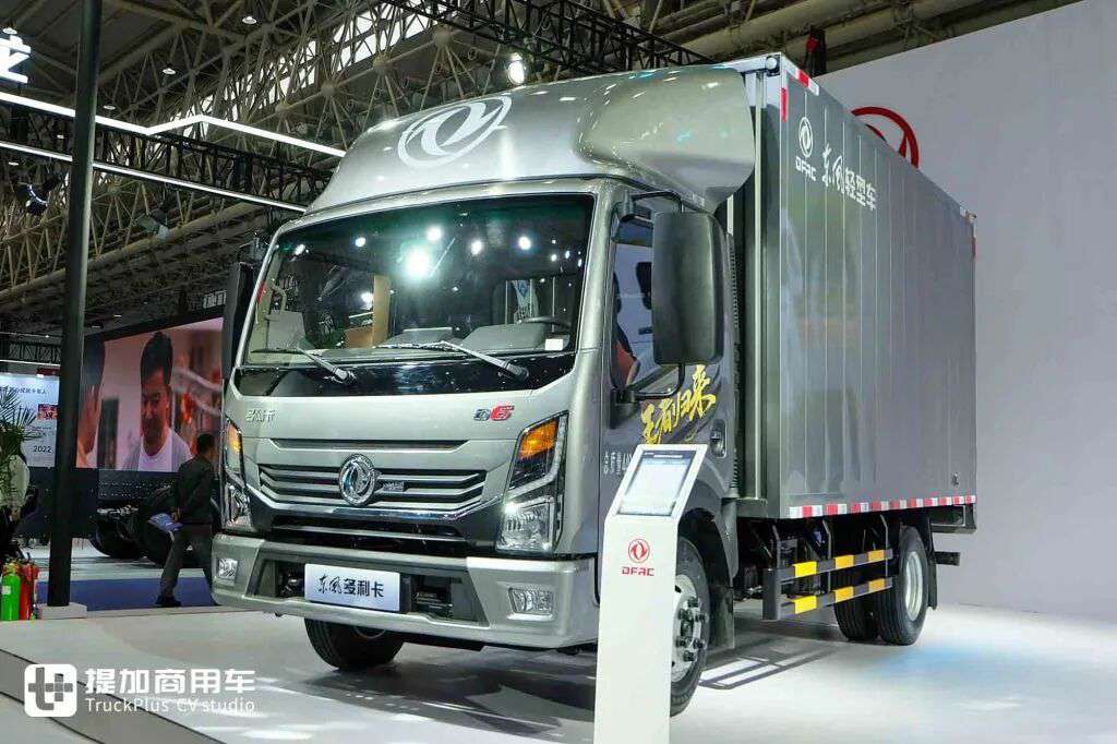 2025武汉车展｜“乾坤”高端品牌亮相！纯电产品矩阵给力，带您看东风轻型车现场展车 - 第10张