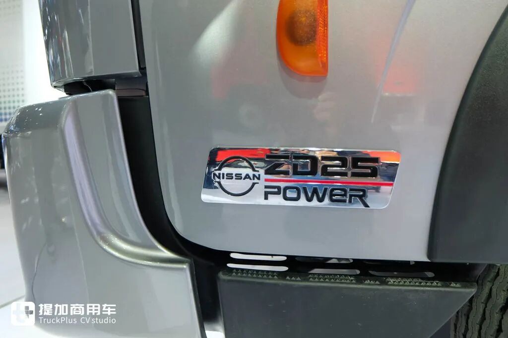 2025武汉车展｜“乾坤”高端品牌亮相！纯电产品矩阵给力，带您看东风轻型车现场展车 - 第11张