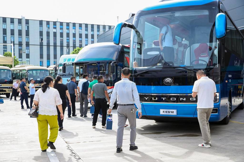 宇通用户中心再落三城 三直实体新模式加速向全国纵深落地 - 第4张 - 提加商用车网 宇通用户中心再落三城 三直实体新模式加速向全国纵深落地 - 第4张
