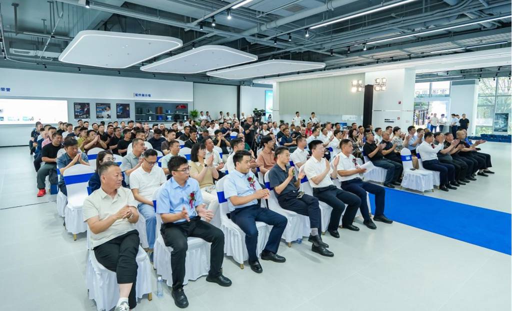 宇通用户中心再落三城 三直实体新模式加速向全国纵深落地 - 第8张 - 提加商用车网 宇通用户中心再落三城 三直实体新模式加速向全国纵深落地 - 第8张