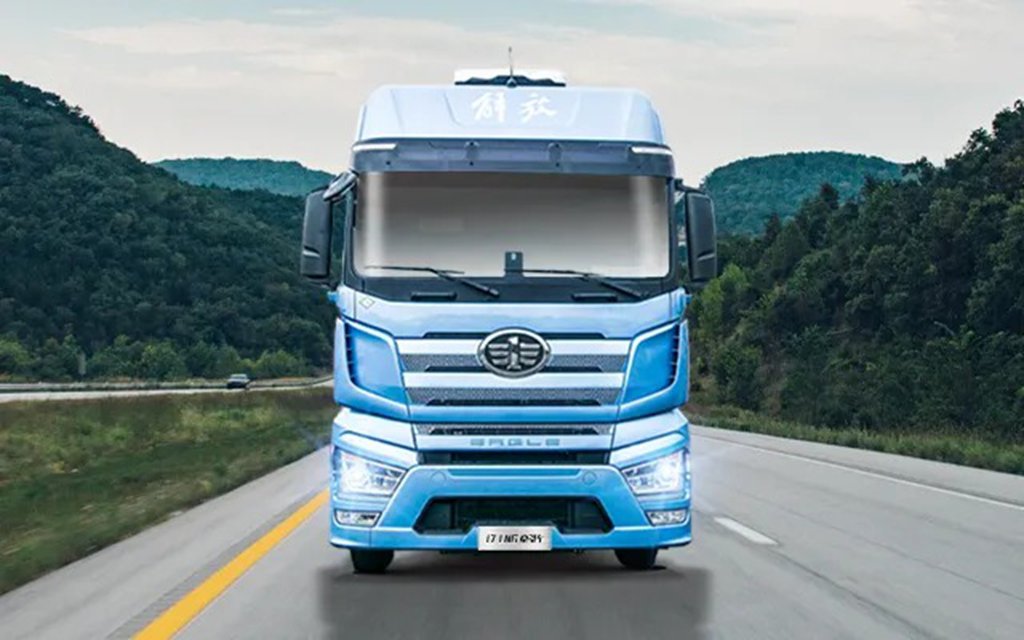 芯视界丨J7 6SX1 660马力领航版牵引车：创富随行，实力领航！ - 第3张