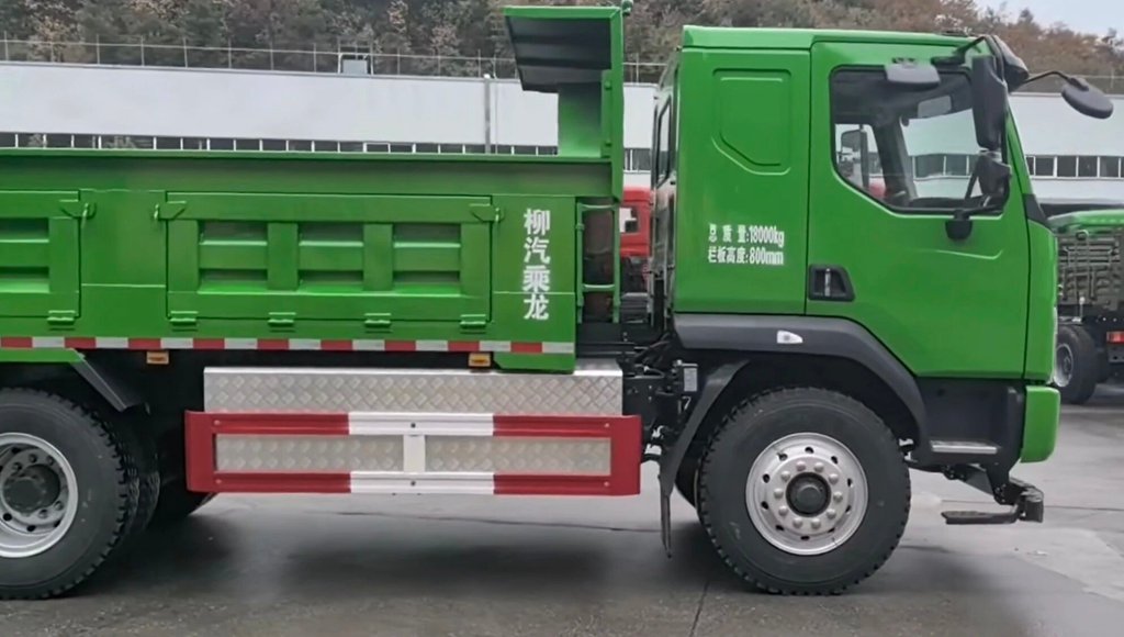 鲜乘直通车 | 复杂工况游刃有余,乘龙L3 4×2纯电自卸车凭实力入局 - 第4张 - 提加商用车网 鲜乘直通车 | 复杂工况游刃有余,乘龙L3 4×2纯电自卸车凭实力入局 - 第4张