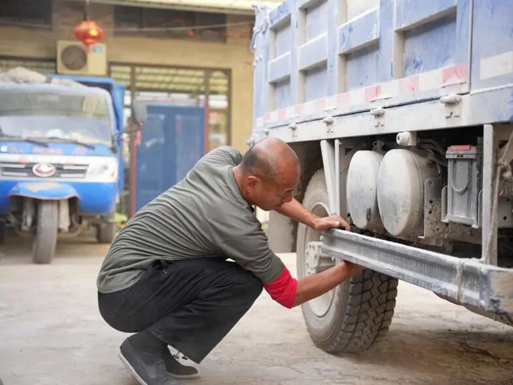 山西权师傅：从五征三轮车到飞碟金牛，15年5辆车，奔跑出生活向上的路 - 第5张
