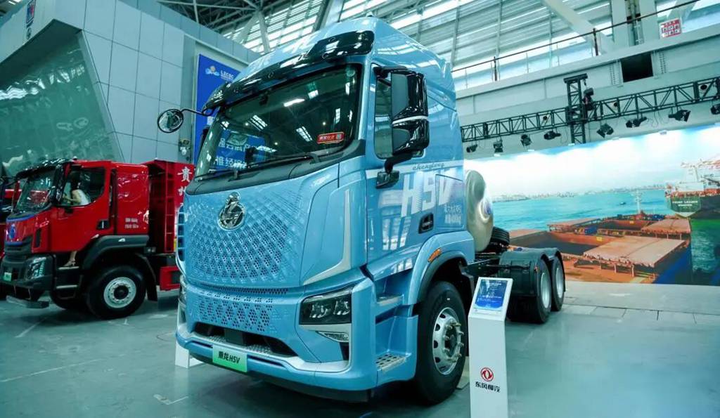 鲜乘直通车 | 跑得远、装得多、守得住！乘龙H5V LNG牵引车高效助力卡友「和“气”生财」~ - 第4张