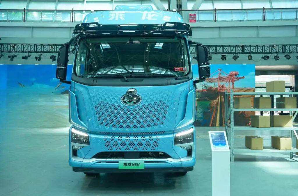 鲜乘直通车 | 跑得远、装得多、守得住！乘龙H5V LNG牵引车高效助力卡友「和“气”生财」~ - 第5张