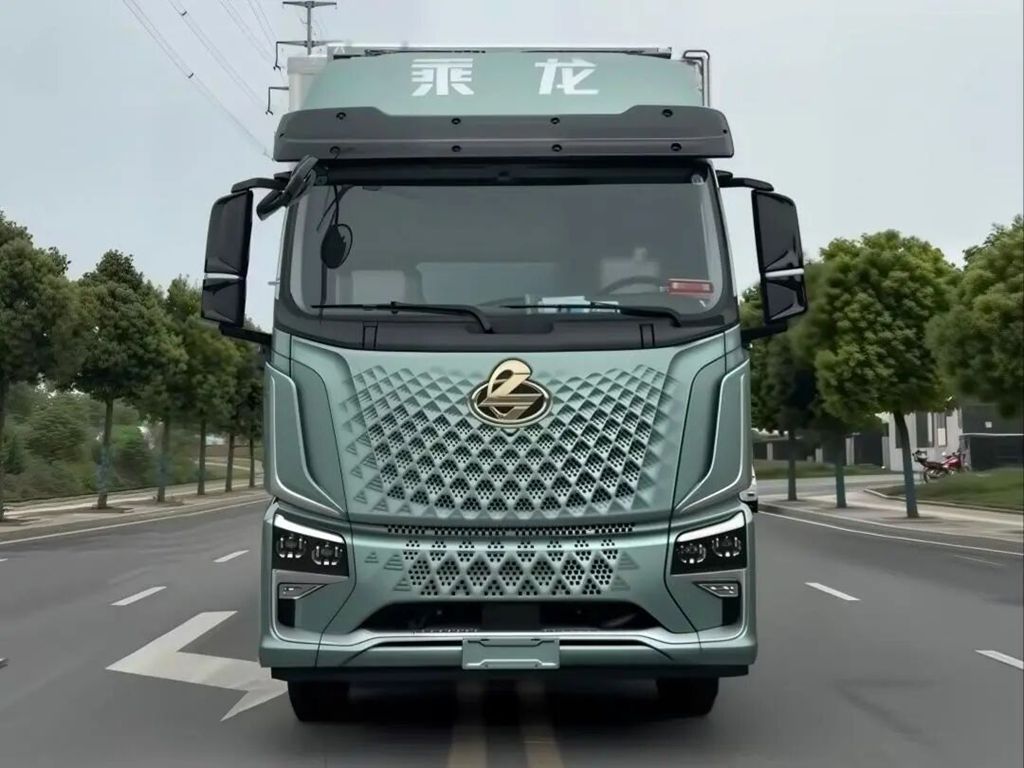 鲜乘直通车 | 东盟水果汇聚广西,乘龙H5V冷藏车为进口鲜果保驾护航 - 第1张 - 提加商用车网 鲜乘直通车 | 东盟水果汇聚广西,乘龙H5V冷藏车为进口鲜果保驾护航 - 第1张