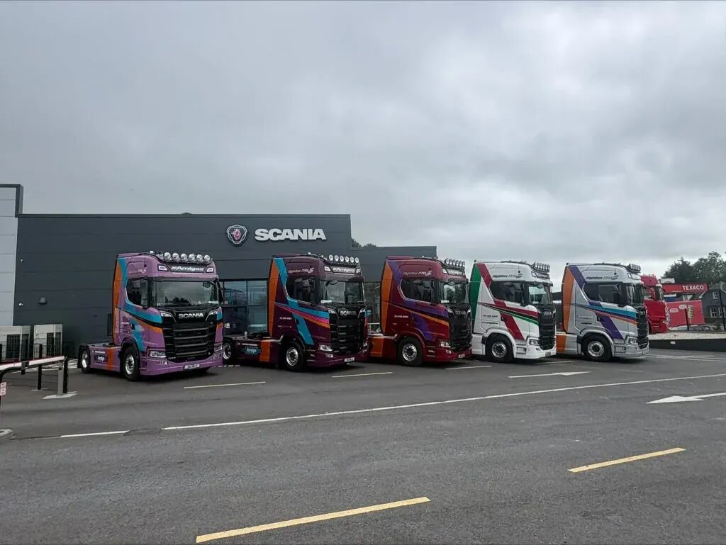 这家公司只买斯堪尼亚770马力4×2牵引车，一年内购入22辆 - 第1张