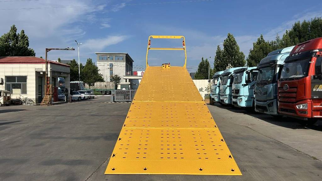 鲜乘直通车|11.7米三折叠,这台清障车把“一车多用”变成了现实 - 第3张 - 提加商用车网 鲜乘直通车|11.7米三折叠,这台清障车把“一车多用”变成了现实 - 第3张