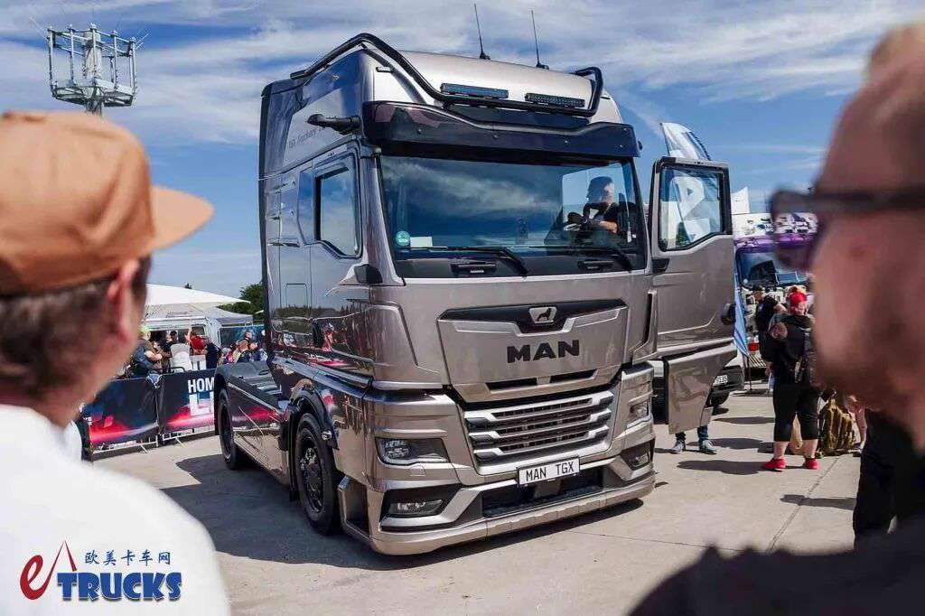 350余名卡车司机共同打造,最亲民最实在的特别版卡车?曼恩TGX Truckers’ Edition了解一下 - 第1张 - 提加商用车网 350余名卡车司机共同打造,最亲民最实在的特别版卡车?曼恩TGX Truckers’ Edition了解一下 - 第1张
