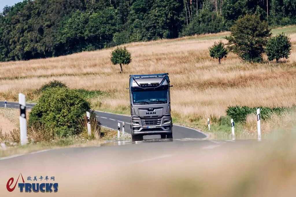 350余名卡车司机共同打造,最亲民最实在的特别版卡车?曼恩TGX Truckers’ Edition了解一下 - 第11张 - 提加商用车网 350余名卡车司机共同打造,最亲民最实在的特别版卡车?曼恩TGX Truckers’ Edition了解一下 - 第11张