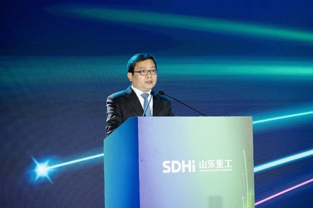 山东重工集团全球合作伙伴大会暨绿色智能产品展示会在越南河内召开 - 第1张