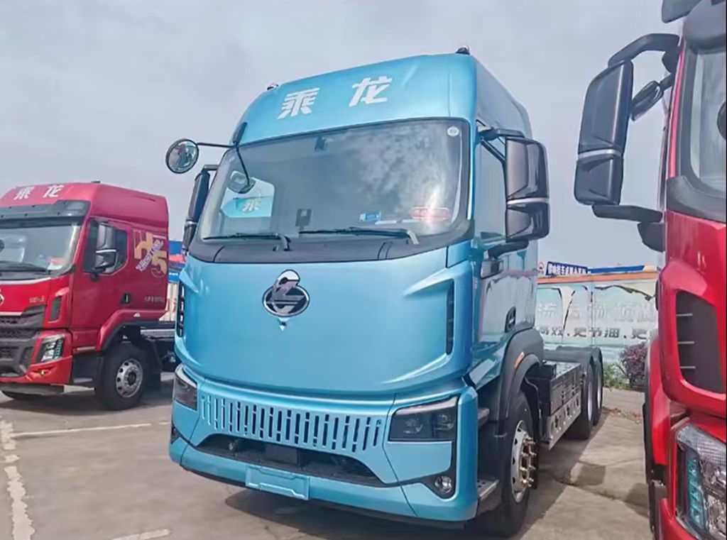 鲜乘直通车 | 新能源重卡的含金量，藏在乘龙翼威5-513度底部换电牵引车的每一处细节里 - 第1张