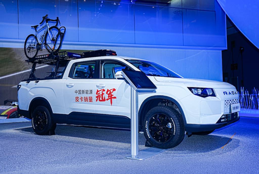从“运输工具”到“移动生产力”:吉利雷达携2026款金刚EV重构皮卡价值 - 第1张 - 提加商用车网 从“运输工具”到“移动生产力”:吉利雷达携2026款金刚EV重构皮卡价值 - 第1张