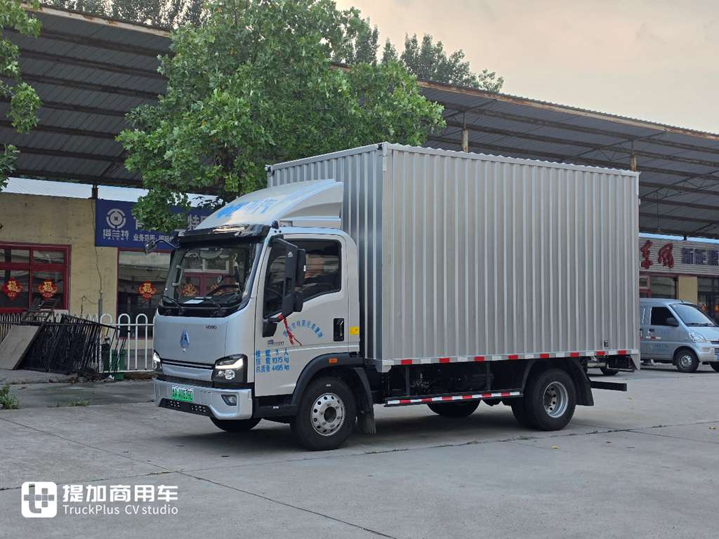 A2老司机转行电动轻卡跑货运,豪沃悍将用实力为其保驾护航 - 第2张 - 提加商用车网 A2老司机转行电动轻卡跑货运,豪沃悍将用实力为其保驾护航 - 第2张