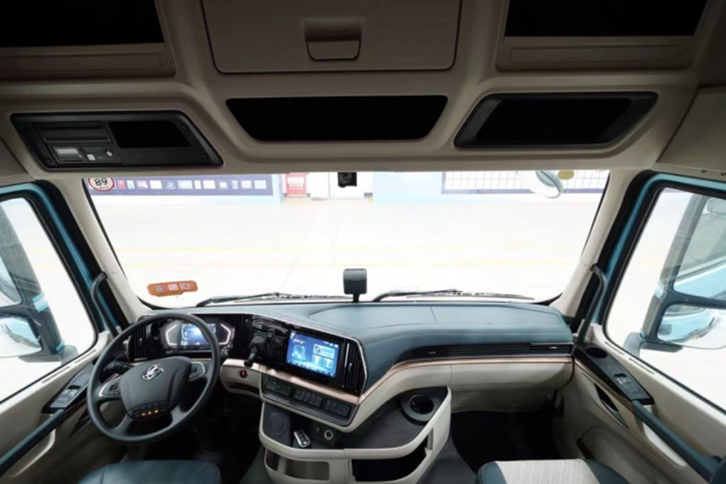 合规多拉500kg,乘龙翼威5纯电牵引车助您轻“盈”创富 - 第4张 - 提加商用车网 合规多拉500kg,乘龙翼威5纯电牵引车助您轻“盈”创富 - 第4张