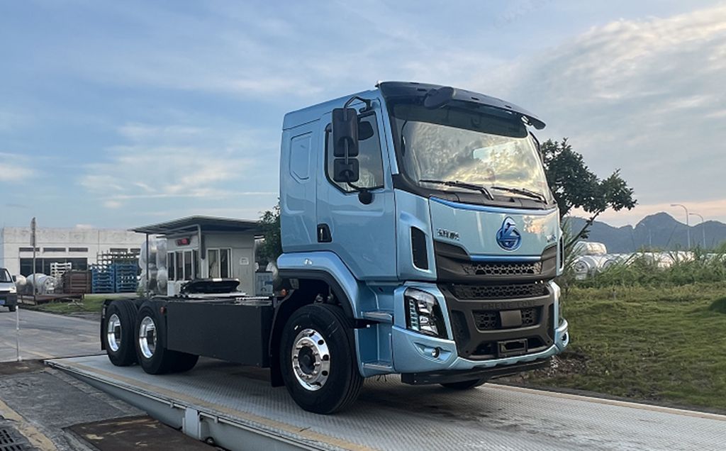 鲜乘直通车|同级最轻、能耗最低,乘龙H5超轻版纯电牵引车树立资源运输新标杆 - 第5张 - 提加商用车网 鲜乘直通车|同级最轻、能耗最低,乘龙H5超轻版纯电牵引车树立资源运输新标杆 - 第5张