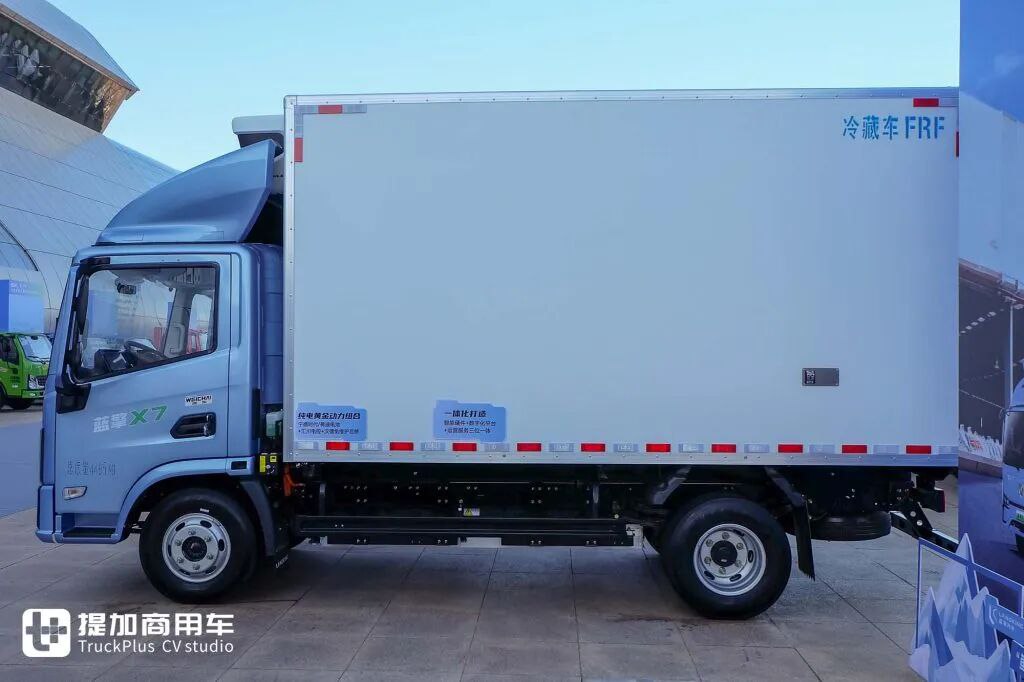 原厂上装,超丰富电池、电驱规格!潍柴新能源蓝擎X7纯电动冷藏车实拍 - 第8张 - 提加商用车网 原厂上装,超丰富电池、电驱规格!潍柴新能源蓝擎X7纯电动冷藏车实拍 - 第8张