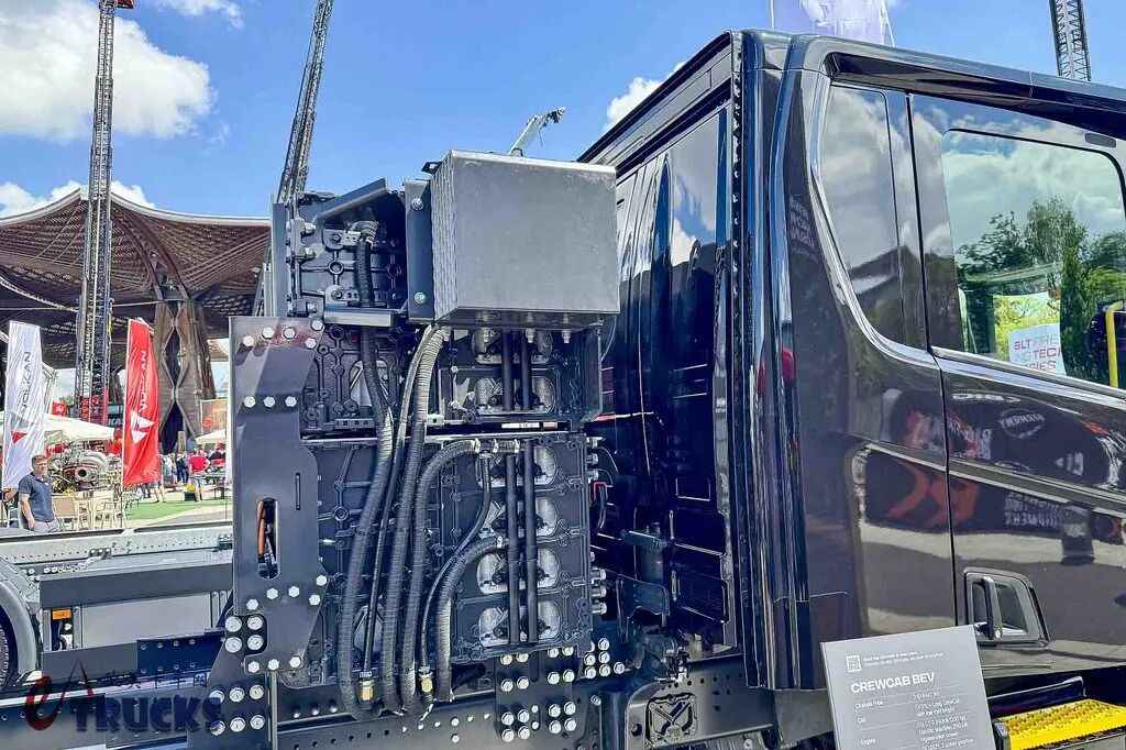 电动卡车当消防车,到底靠不靠谱?斯堪尼亚CrewCab BEV纯电动底盘深度解析 - 第7张 - 提加商用车网 电动卡车当消防车,到底靠不靠谱?斯堪尼亚CrewCab BEV纯电动底盘深度解析 - 第7张