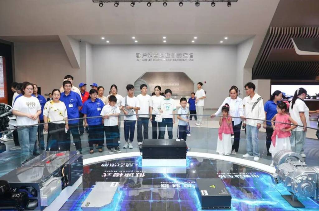 潍柴集团举办2026年高考家庭开放日活动 - 第3张 - 提加商用车网 潍柴集团举办2026年高考家庭开放日活动 - 第3张