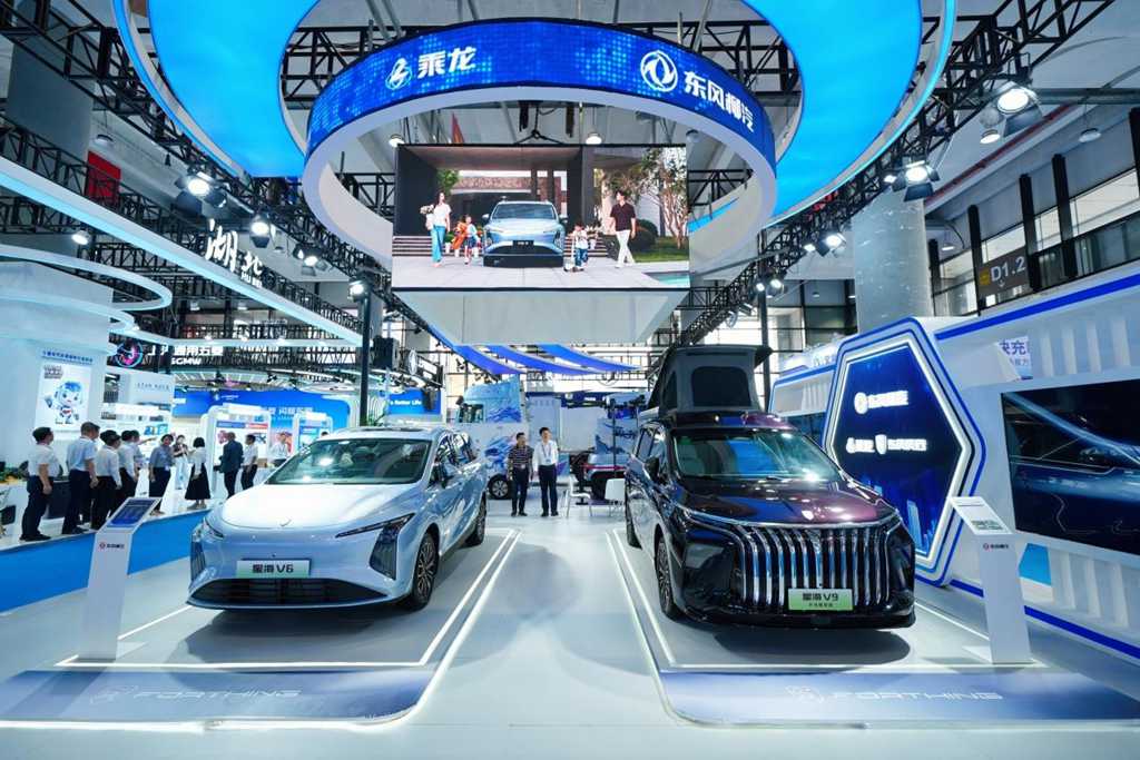 智启零碳出海,东风柳汽乘龙全新产品矩阵登陆东博会 - 第8张 - 提加商用车网 智启零碳出海,东风柳汽乘龙全新产品矩阵登陆东博会 - 第8张