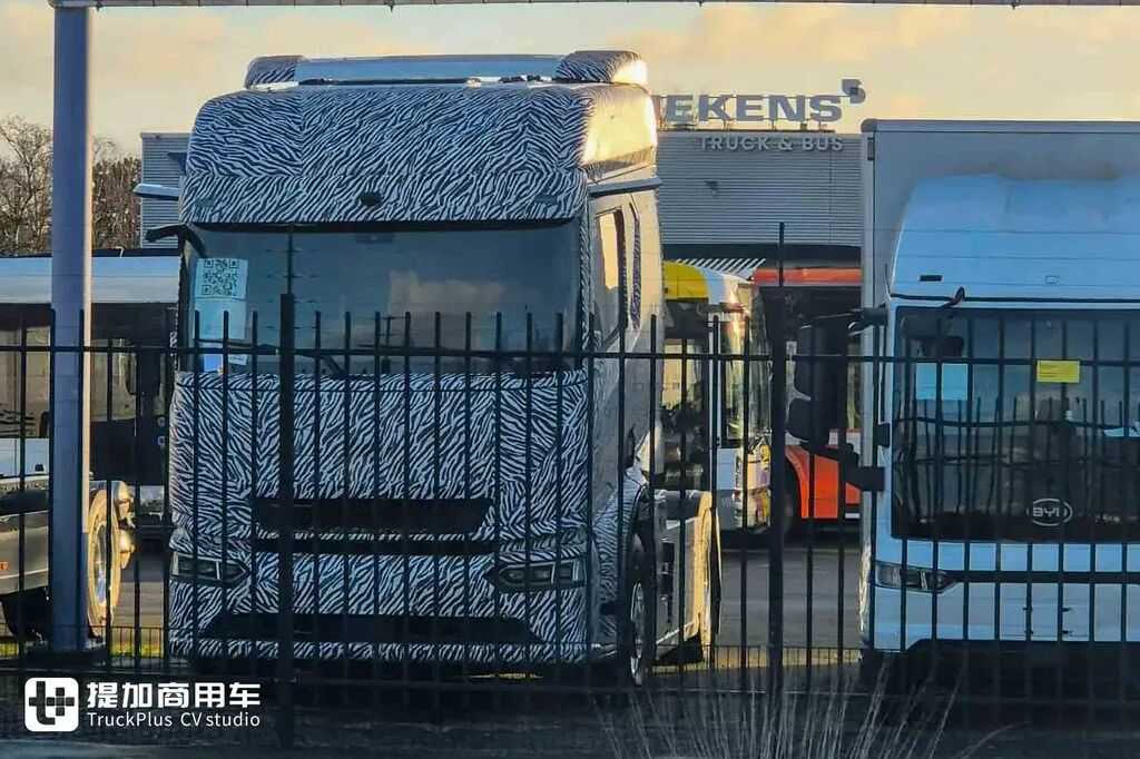 粤B牌照惊现荷兰?比亚迪长途电动重卡欧洲路试曝光,IAA首发倒计时 - 第2张 - 提加商用车网 粤B牌照惊现荷兰?比亚迪长途电动重卡欧洲路试曝光,IAA首发倒计时 - 第2张