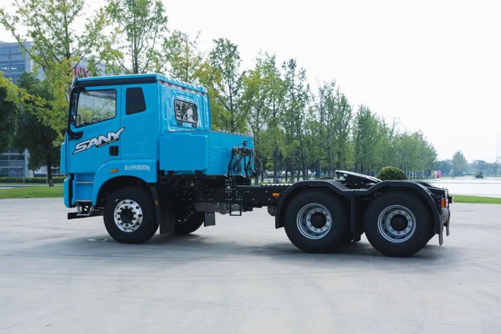 9.6t!三一魔塔450,轻量上新 - 第2张 - 提加商用车网 9.6t!三一魔塔450,轻量上新 - 第2张