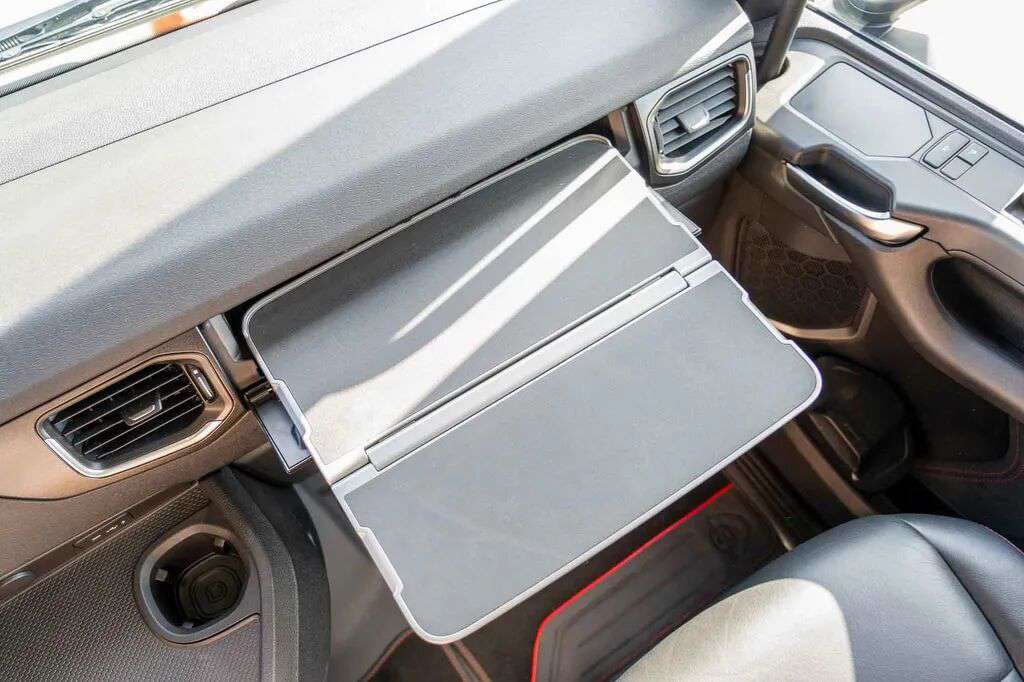 2026IAA:驾驶室加长80厘米,770匹V8动力,斯堪尼亚LongLine牵引车深度实拍 - 第18张 - 提加商用车网 2026IAA:驾驶室加长80厘米,770匹V8动力,斯堪尼亚LongLine牵引车深度实拍 - 第18张