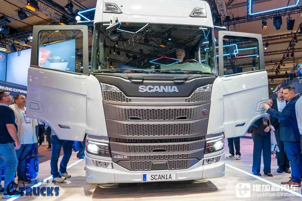 2026IAA：全新前脸、隐藏门把手，还有电子后视镜？斯堪尼亚新款Dynamic 430 R牵引车深度实拍评测 - 第7张