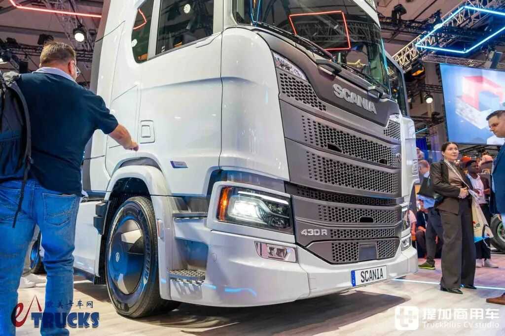 2026IAA：全新前脸、隐藏门把手，还有电子后视镜？斯堪尼亚新款Dynamic 430 R牵引车深度实拍评测 - 第15张