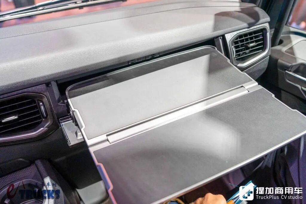 2026IAA：全新前脸、隐藏门把手，还有电子后视镜？斯堪尼亚新款Dynamic 430 R牵引车深度实拍评测 - 第26张