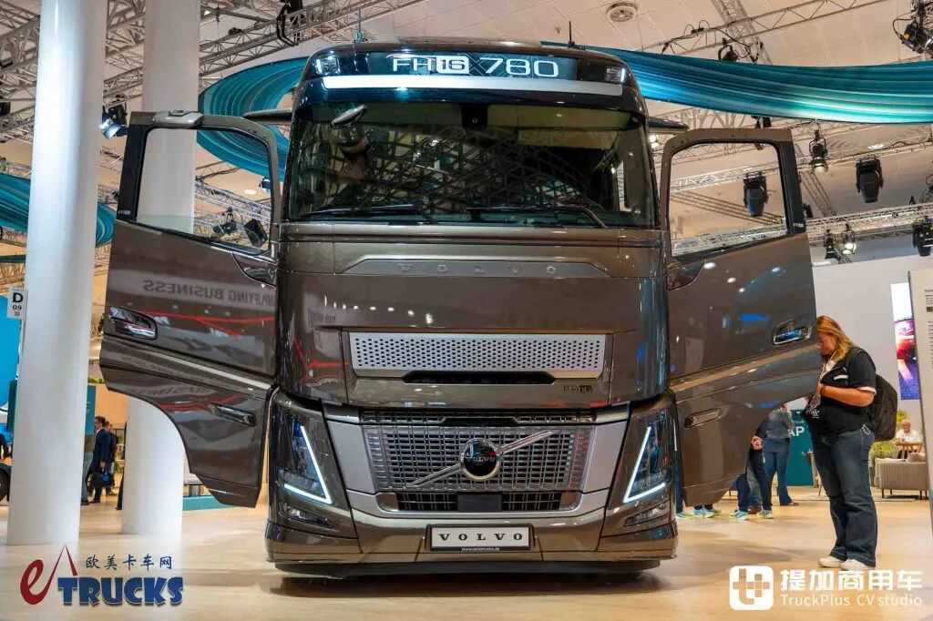 2026IAA:欧卡马力王驾到!当780匹遇上低风阻,沃尔沃FH 16 Aero旗舰牵引车深度实拍评测 - 第3张 - 提加商用车网 2026IAA:欧卡马力王驾到!当780匹遇上低风阻,沃尔沃FH 16 Aero旗舰牵引车深度实拍评测 - 第3张