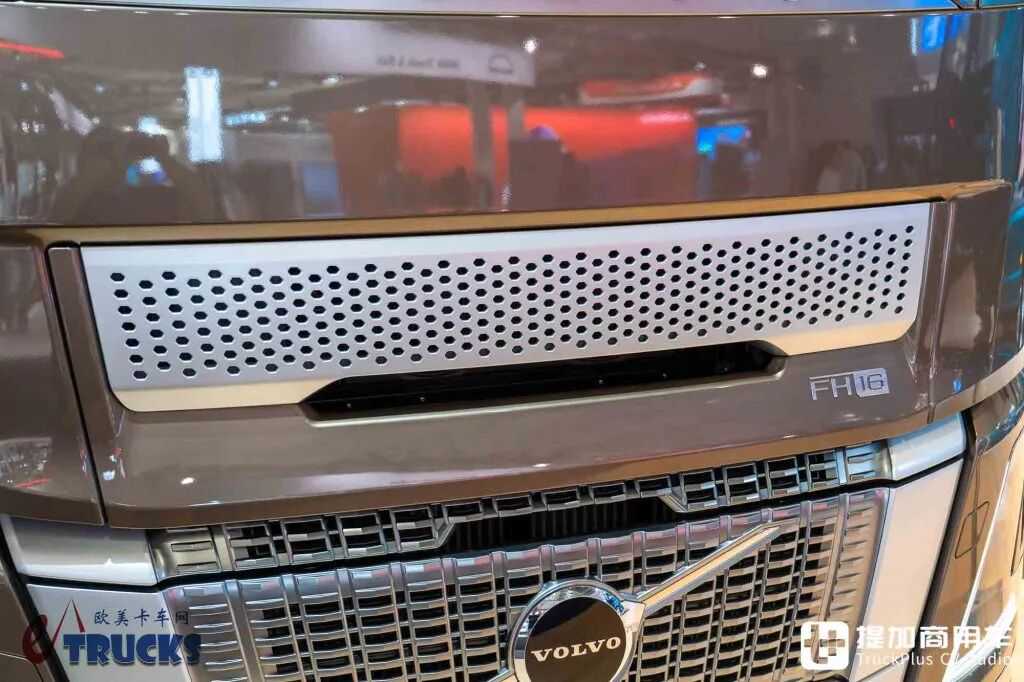 2026IAA:欧卡马力王驾到!当780匹遇上低风阻,沃尔沃FH 16 Aero旗舰牵引车深度实拍评测 - 第7张 - 提加商用车网 2026IAA:欧卡马力王驾到!当780匹遇上低风阻,沃尔沃FH 16 Aero旗舰牵引车深度实拍评测 - 第7张