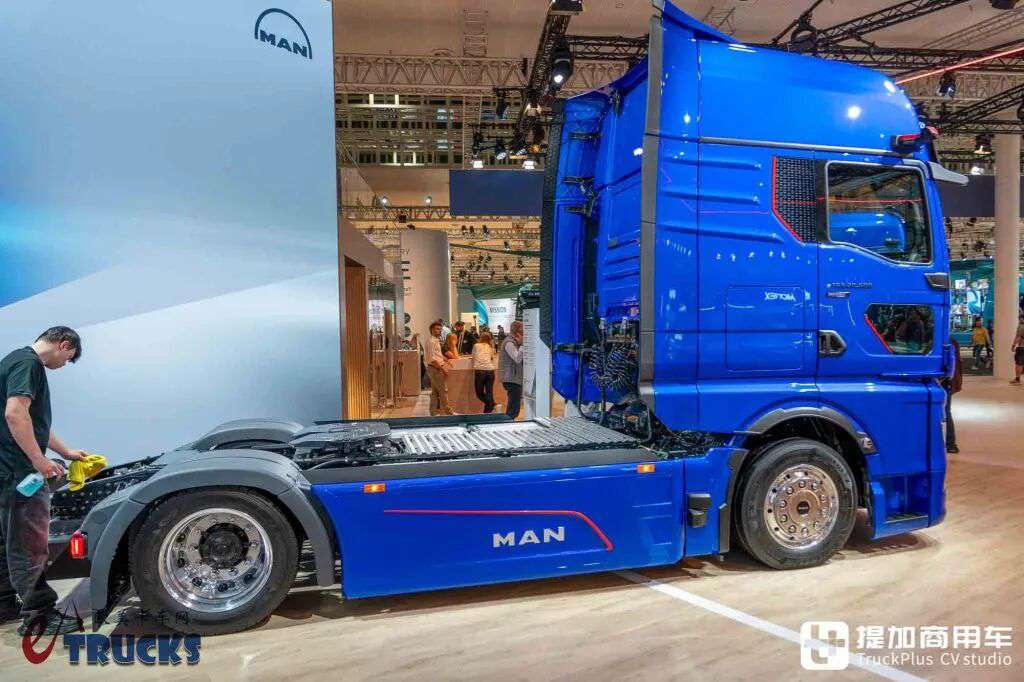 2026IAA:续航720公里!前脸加长12厘米,还带OK窗?曼恩新款eTGX电动重卡实拍 - 第20张 - 提加商用车网 2026IAA:续航720公里!前脸加长12厘米,还带OK窗?曼恩新款eTGX电动重卡实拍 - 第20张