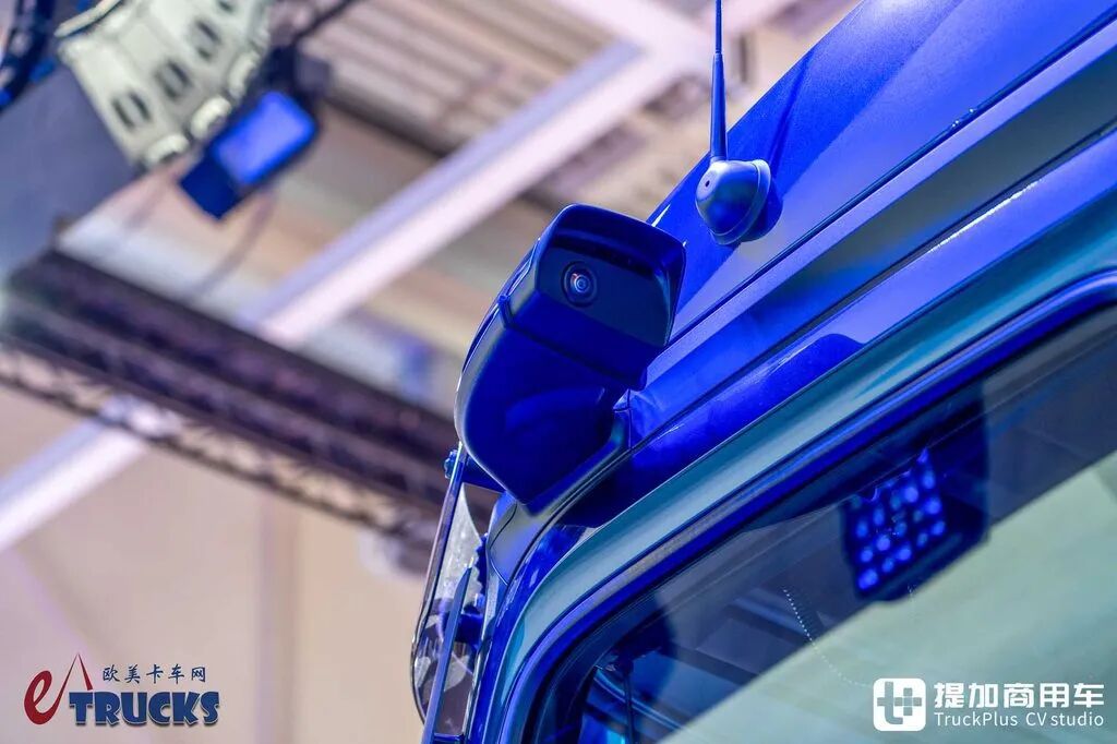 2026IAA:会来中国!化身房车还带越野摩托,奔驰eActros 600开启环球80充挑战 - 第11张 - 提加商用车网 2026IAA:会来中国!化身房车还带越野摩托,奔驰eActros 600开启环球80充挑战 - 第11张
