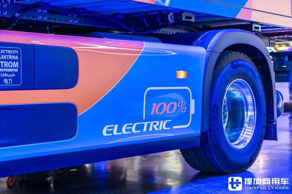 2026IAA:会来中国!化身房车还带越野摩托,奔驰eActros 600开启环球80充挑战 - 第17张 - 提加商用车网 2026IAA:会来中国!化身房车还带越野摩托,奔驰eActros 600开启环球80充挑战 - 第17张