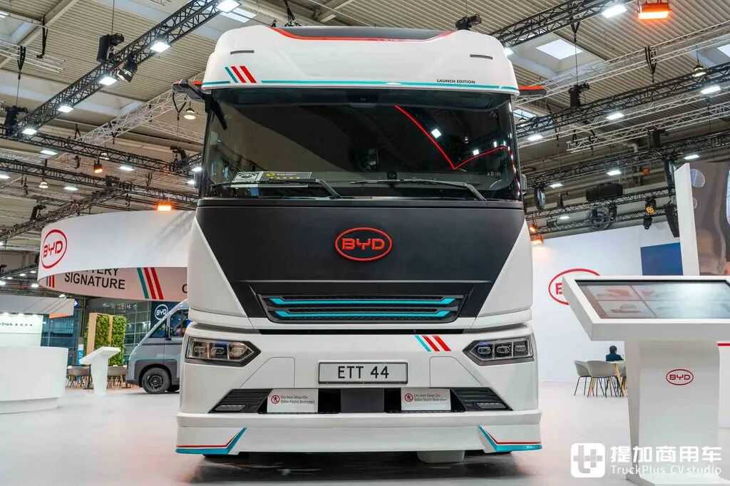 2026IAA：千匹电驱+兆瓦超充，还有五星安全！比亚迪 ETT 44纯电动牵引车全解析 - 第2张