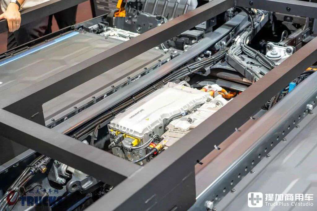 2026IAA：熟悉的斯堪尼亚，不一样的“低姿态”：30 L纯电动低入口卡车深度评测 - 第19张