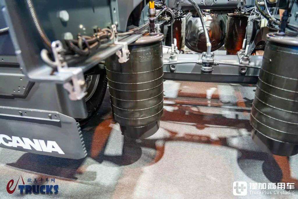 2026IAA：熟悉的斯堪尼亚，不一样的“低姿态”：30 L纯电动低入口卡车深度评测 - 第22张