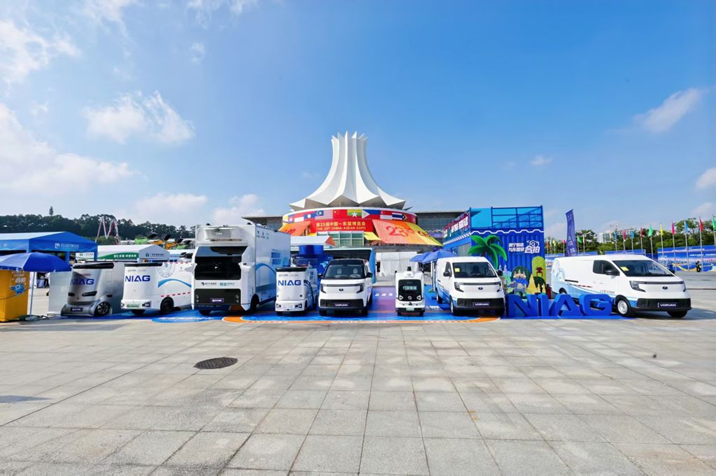 南宁汽车集团富万品牌亮相东博会,新能源VAN车产品 助力城乡创富 - 第1张 - 提加商用车网 南宁汽车集团富万品牌亮相东博会,新能源VAN车产品 助力城乡创富 - 第1张
