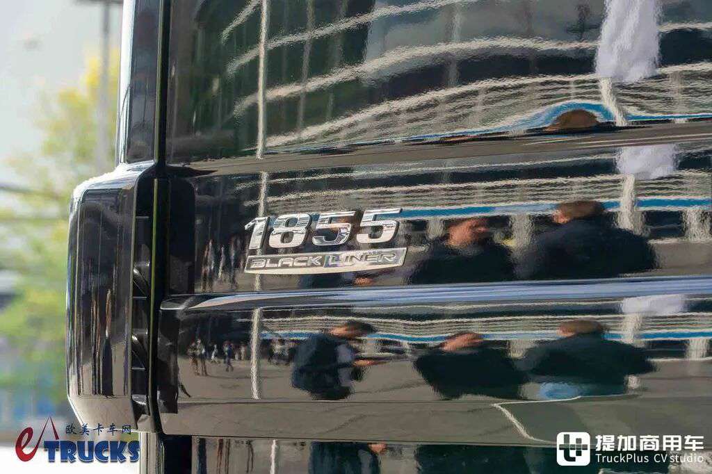 2026IAA：奔驰Actros六代同堂！三十年进化，它就是一部现代重卡技术演进史 - 第10张