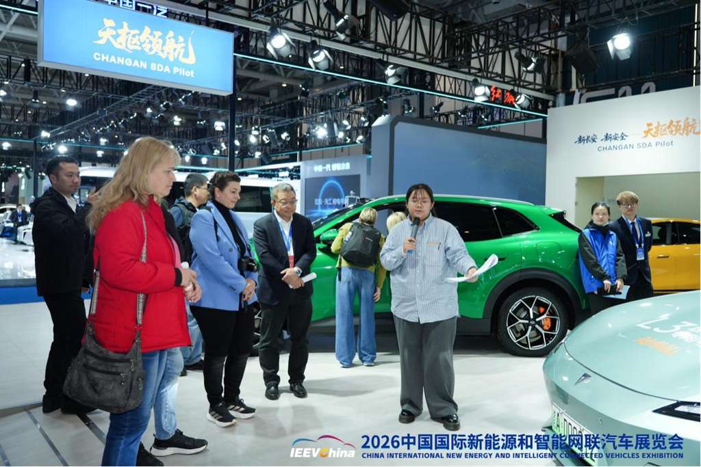AI科技邂逅汽车浪漫,顶流荟聚北京亦庄!2026中国国际新能源和智能网联汽车展览会今日在京开幕 - 第10张 - 提加商用车网 AI科技邂逅汽车浪漫,顶流荟聚北京亦庄!2026中国国际新能源和智能网联汽车展览会今日在京开幕 - 第10张